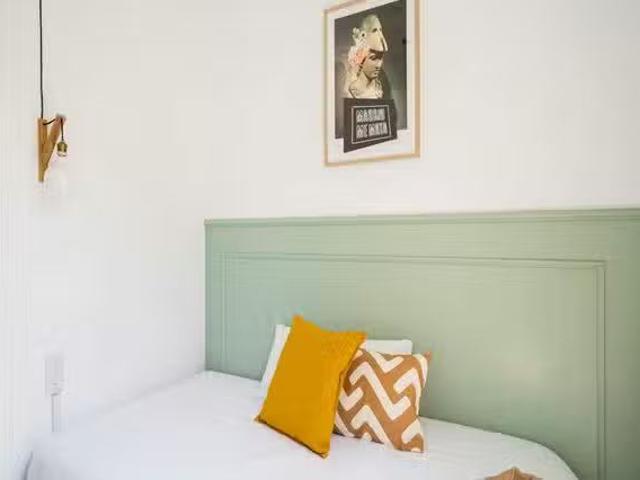 Bonito Habitación en Calle de San Lorenzo, Centro