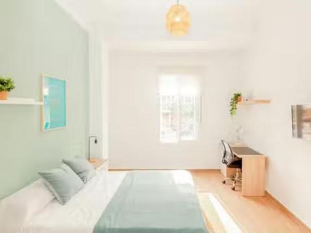 Único Habitación en Carrer Cadis, Russafa