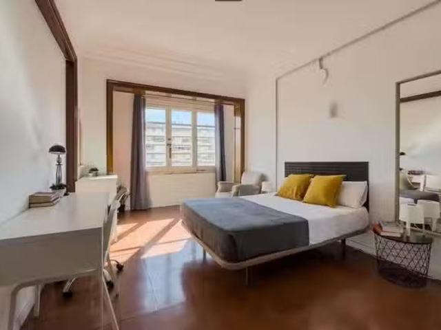¡Recién llegado! Habitación en Carrer de València