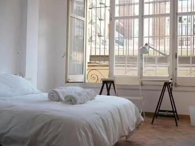 ¡En alquiler! Habitación en Carrer de Balmes, l'Antiga Esquerr.