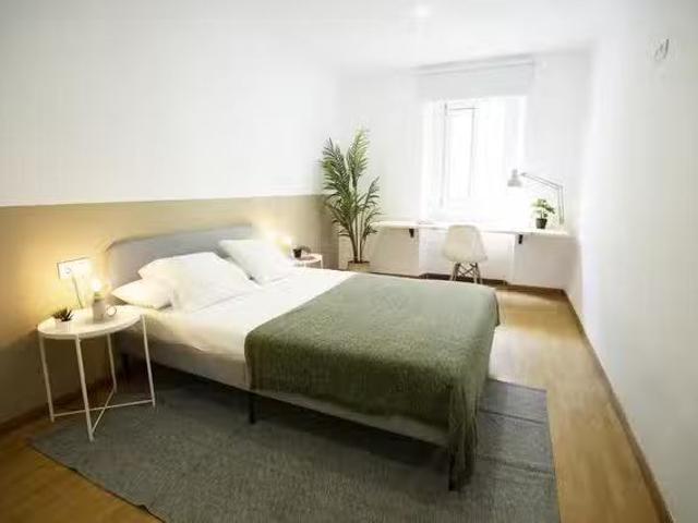 ¡Recién llegado! Habitación en Carrer de Guàrdia, 14
