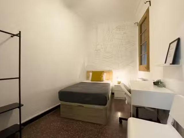 Barato Habitación en Carrer de Jonqueres, S. Pere, Santa Cater.