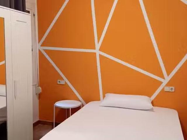 Nuevo Habitación en Carrer de Sants