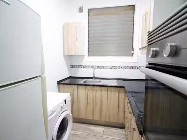 ¡En alquiler! Habitación en Carrer del Cinca