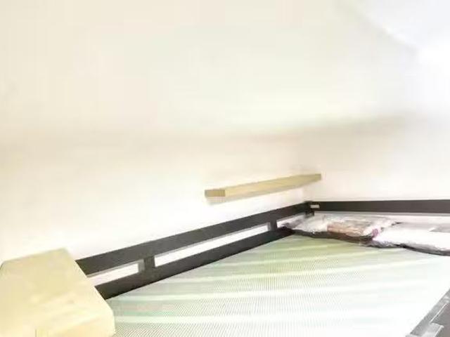 Único Habitación en Carrer del Marroc, Provençals de Poblenou