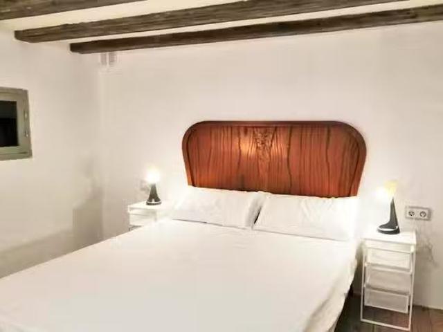 Bonito Habitación en Carrer dels Mirallers
