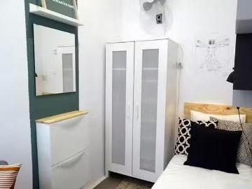 Encantador Habitación en Carrer Gran de Gràcia, Vila de Gràcia