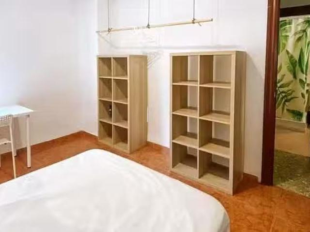 Encantador Habitación en Carrer Pintor José Mongrell