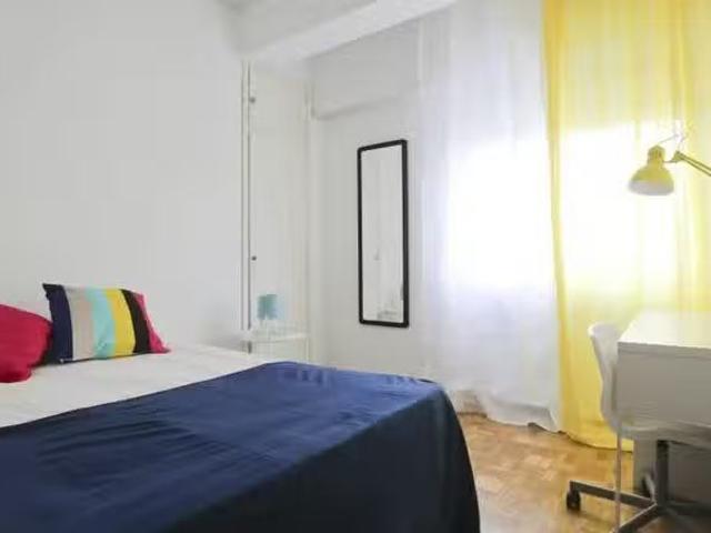 Acogedor Habitación en Paseo de la Castellana, Almenara