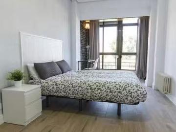 Barato Habitación en Paseo Pontones, Imperial