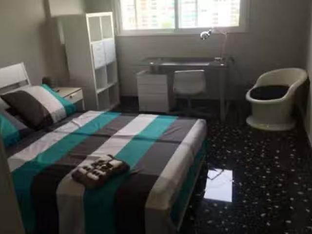 ¡Oferta! Habitación en Passeig de la Petxina