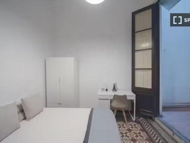 Encantador Habitación en piso compartido en alquiler, El Gòtic.