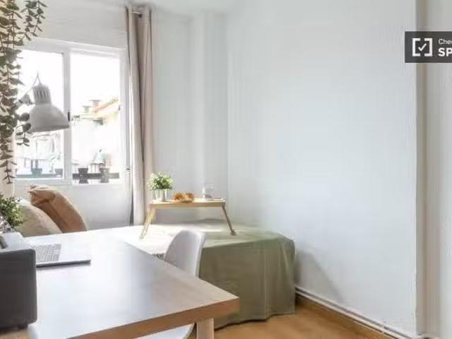 ¡En alquiler! Habitación en piso compartido en alquiler en Los.
