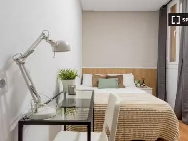 Encantador Habitación en piso compartido en alquiler en Fuente.