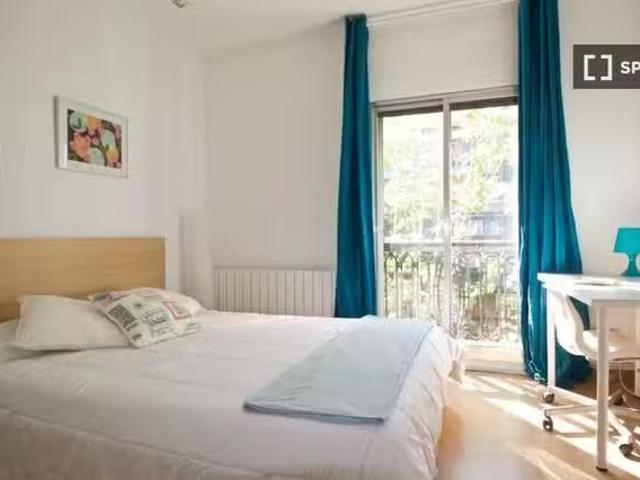 Bonito Habitación en piso compartido en alquiler en Palos de M.