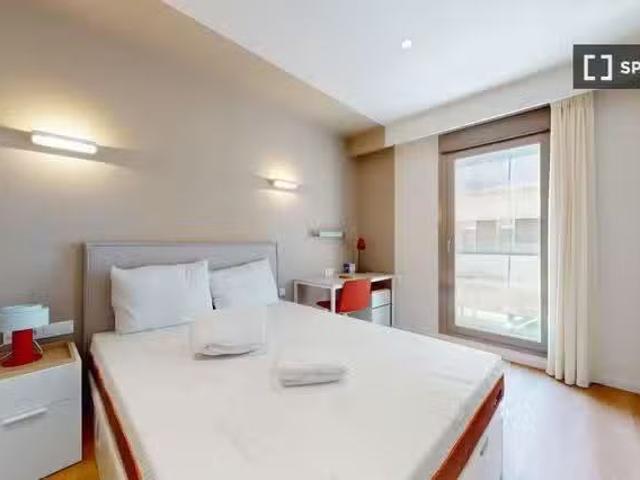 ¡En alquiler! Habitación en piso compartido en alquiler en Cua.