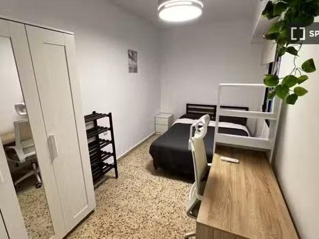 Acogedor Habitación en piso compartido, La Vega Baixa, Valencia