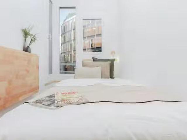 ¡En alquiler! Habitación en Plaça de Lesseps, Vallcarca i els.