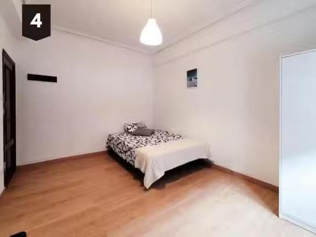 Bonito Habitación en Ramón y Cajal etorbidea, San Pedro de Deu.