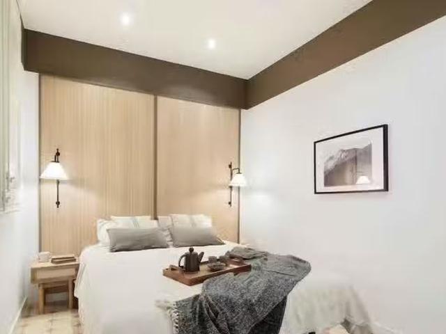 Único Habitación en 197, 08036 Barcelona, Spain