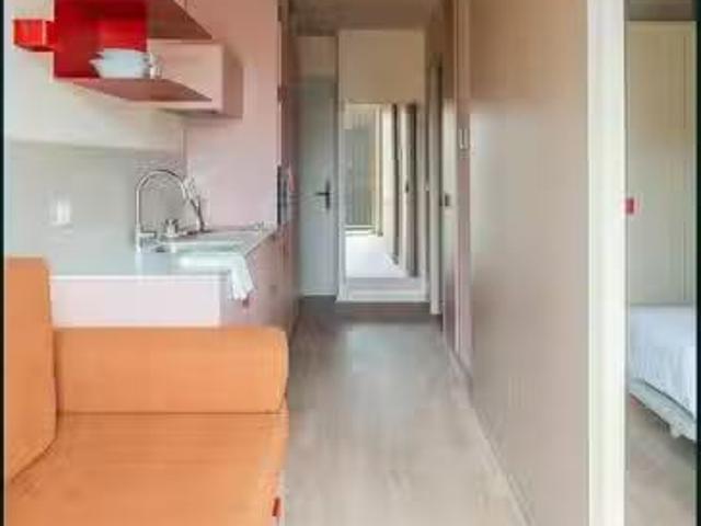 Bonito Piso de 1 habitación en Calle Manuel López González, Le.