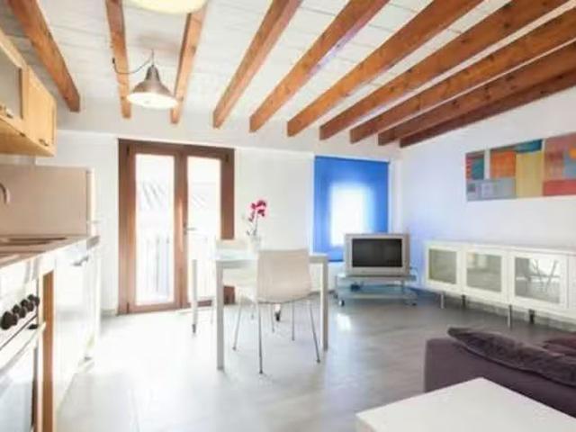 Único Piso de 1 habitación en Carrer de Felip Bauzà, Centre