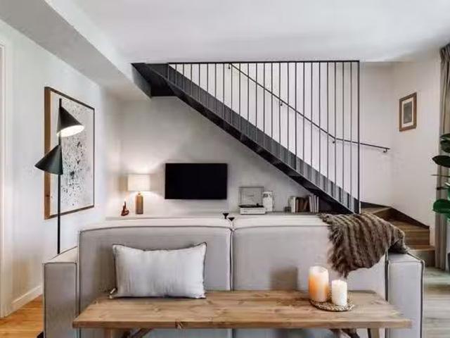 Nuevo Piso de 1 habitación en Carrer de Tamarit