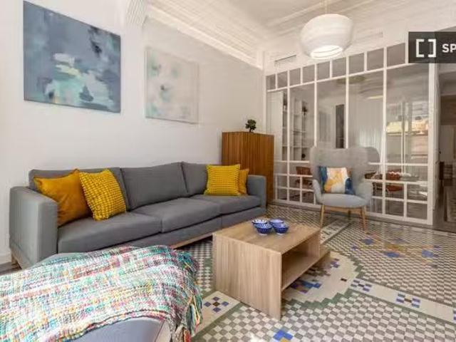 Nuevo Piso en alquiler de 2 habitaciones en La Gran Vía, Valen.