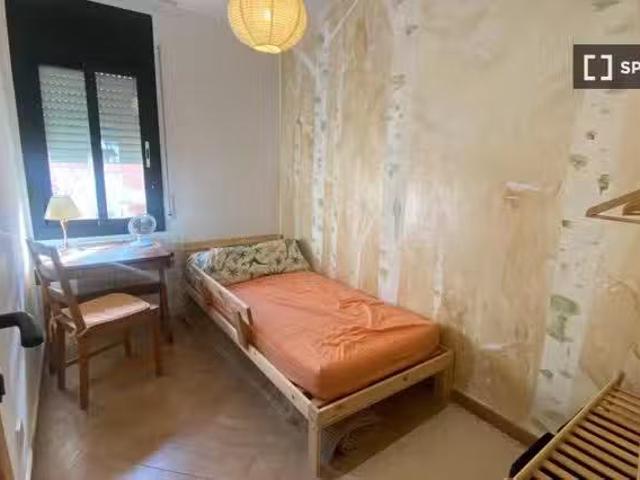 ¡Recién llegado! Se alquila habitación, Cerdanyola Del Vallès.