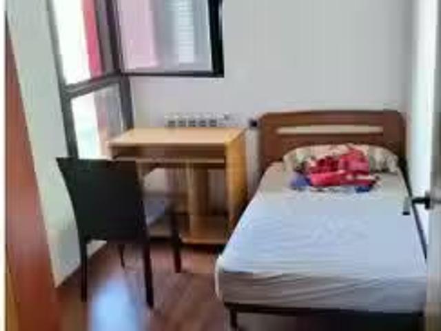 ¡En alquiler! Se alquila habitación en apartamento de 1 dormit.