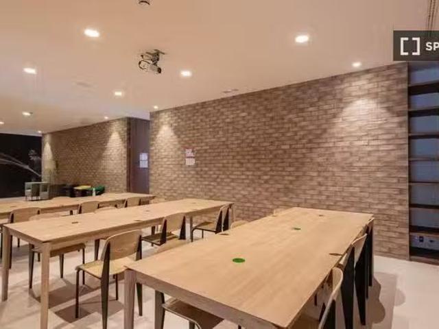 Nuevo Se alquila habitación en residencia en Pamplona, Pamplona