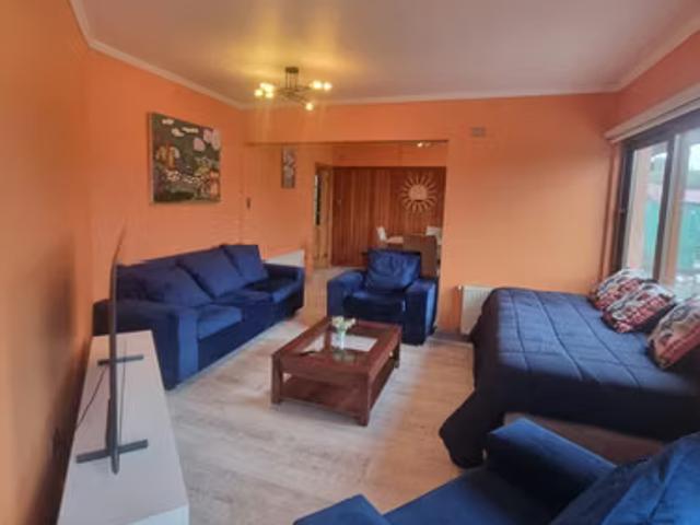 Recien remodelado en pleno centro de puerto varas | 2 dormitorios por 250000. 00 en Puerto Varas
