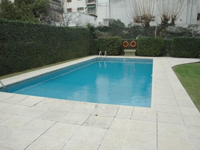 RECOLETA, 2AMBIENTES LATERAL EXCELENTE ESTADO Y UBICACION AMENITIES EXCELENTE, UBICACION
