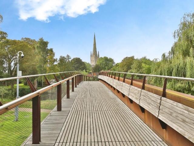 Recorder Road, Norwich NR1, 2 bed flat to rent, £1,275 pcm | PrimeLocation