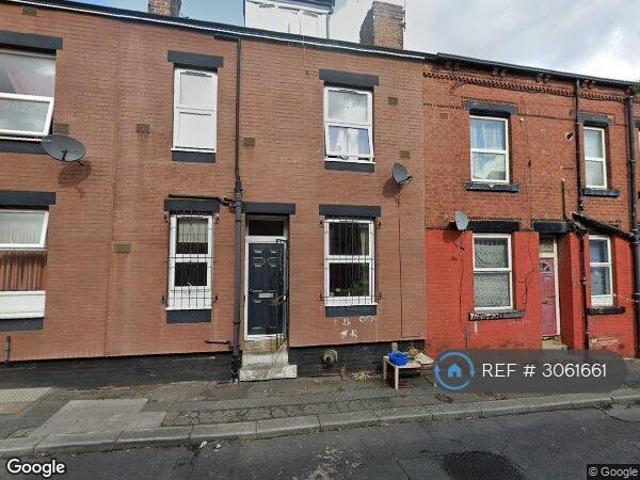 Recreation Mount, Leeds, LS11 2 bed terraced house to rent £900 pcm £208 pw