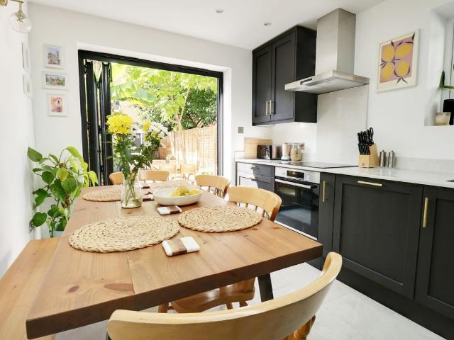 Recreation Road, Bromley, Kent BR2, 2 bed end terrace house to rent, £2,350 pcm | PrimeLocation