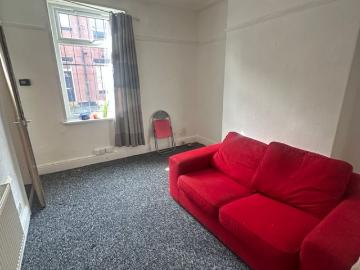 Recreation View, Leeds LS11, 4 bed terraced house to rent, £1,000 pcm | PrimeLocation