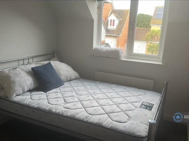 Recreation Way, Sittingbourne, ME10 1 bed in a house share to rent £670 pcm £155 pw