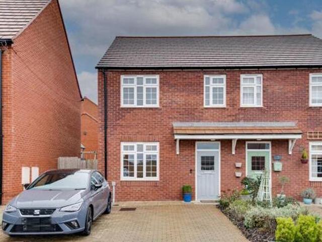 Redwing Road, Sandbach, 3 Bedroom Semi detached