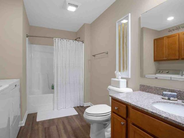 Redwood Brownsburg 2 Bedroom Condo for Rent at 2860 Hayward Ave, Brownsburg, IN 46112