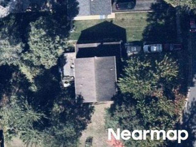 Redwood Dr