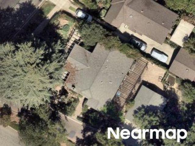 Redwood Dr