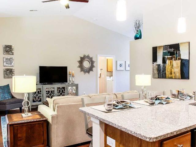 Redwood Greer Ashburton Drive 2 Bedroom Condo for Rent at 266 Crossmanor Dr, Greenville, SC 29650 29607
