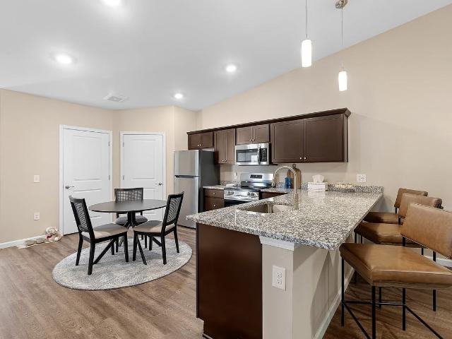 Redwood Hickory 2 Bedroom Condo for Rent at 3062 12th Ave Se, Hickory, NC 28602