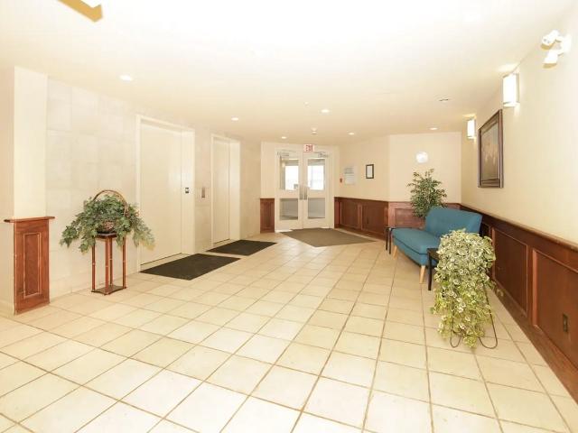 Red Deer Apts 1 Bedroom Apartment for Rent at 2936 50 Ave, Red Deer, AB T4R 3H5