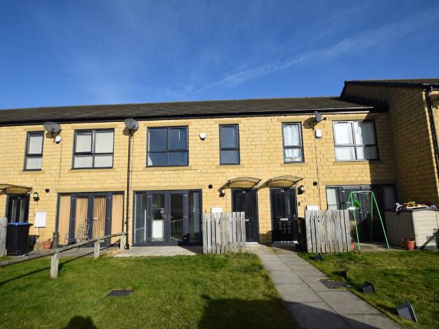 Red Holt Avenue, Keighley BD21, 3 bed terraced house to rent, £795 pcm | PrimeLocation