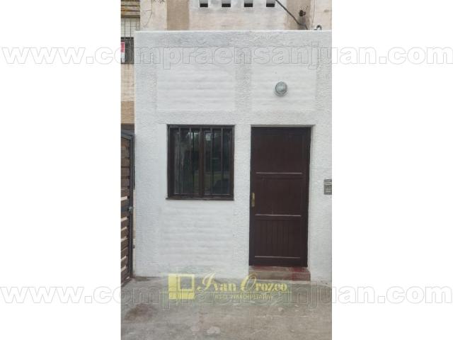 Red Inmobiliaria Ivan Orozco Alquiler Depto De 2 Dorm Con Cochera En Capital, Bº Uvt