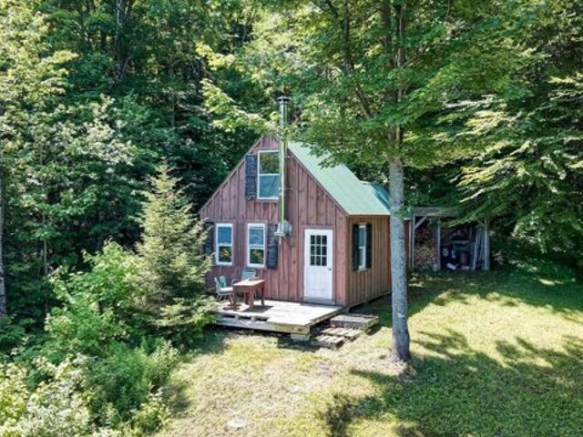 Red Schoolhouse Rd, Wheelock, Home For Sale