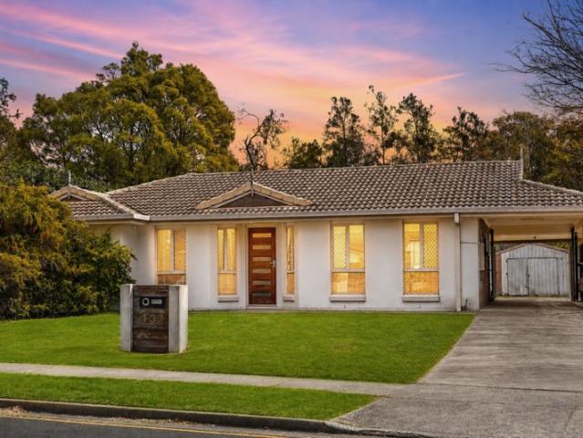 Redbank Plains Renovators Alert! Opportunity Knocks Right Now! Offers over $699,000