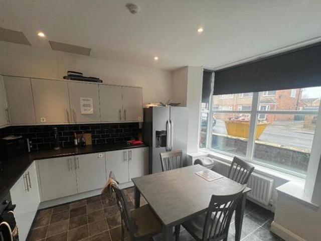 Redcar Road, Guisborough, 6 Bedroom Terraced